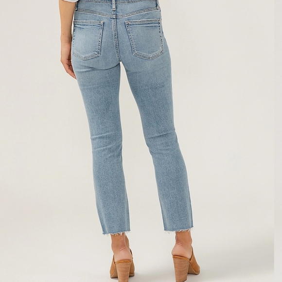 Silver Jean Co Most Wanted Ankle Straight Midrise Light Blue Denim Jeans - Picture 1 of 12